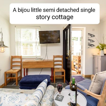 Bijou Coastal Apartment In Polperro With Hot Tub Onsite Parking Downhill Walk To Village Εξωτερικό φωτογραφία
