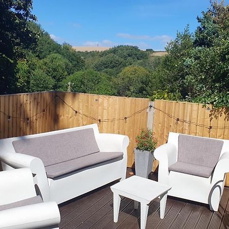 Bijou Coastal Apartment In Polperro With Hot Tub Onsite Parking Downhill Walk To Village Εξωτερικό φωτογραφία