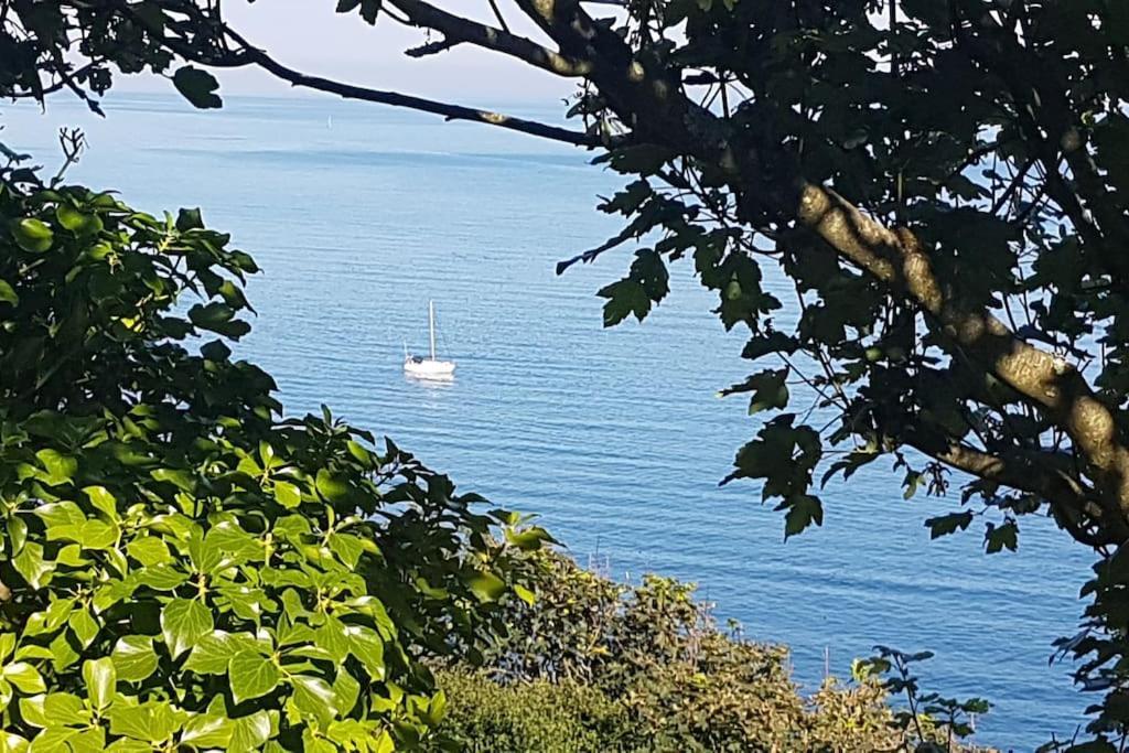 Bijou Coastal Apartment In Polperro With Hot Tub Onsite Parking Downhill Walk To Village Εξωτερικό φωτογραφία