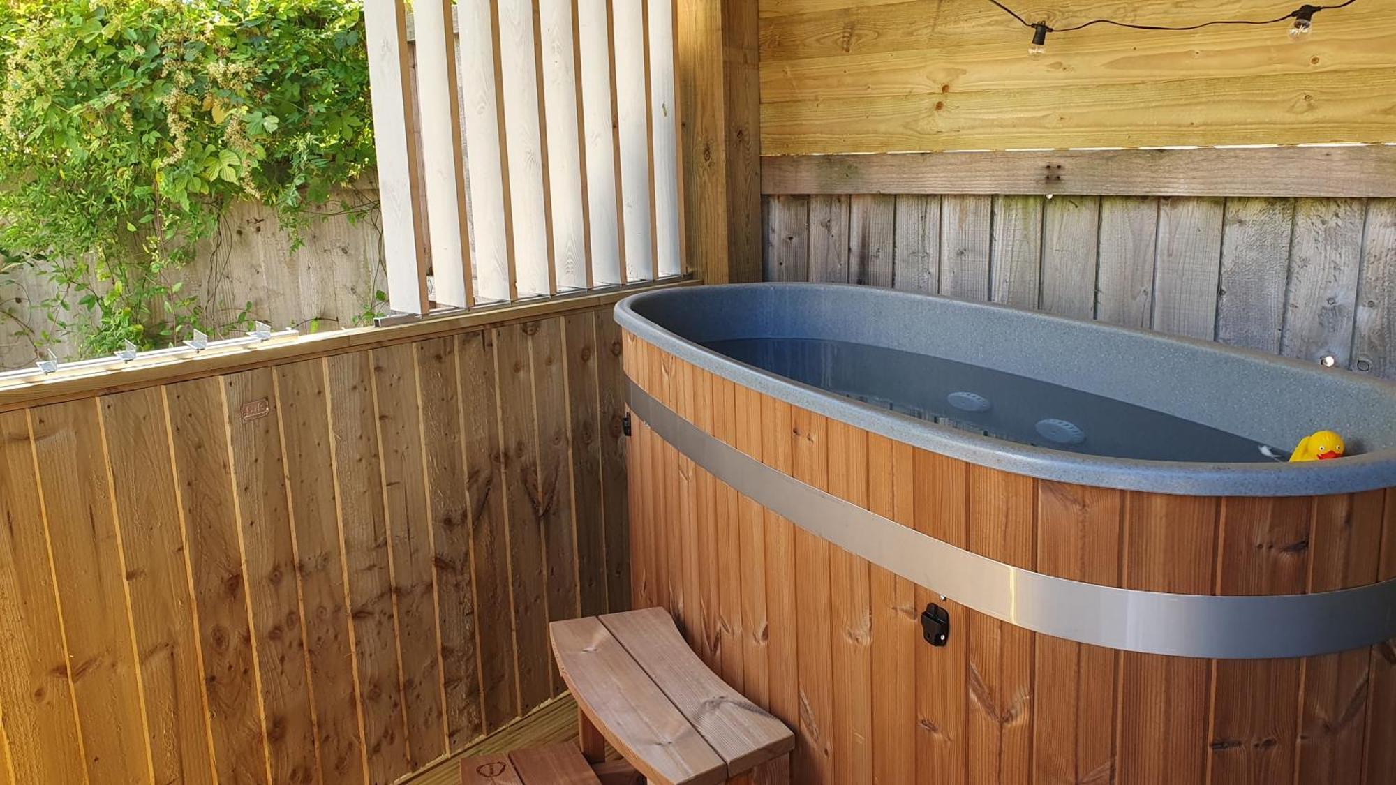 Bijou Coastal Apartment In Polperro With Hot Tub Onsite Parking Downhill Walk To Village Εξωτερικό φωτογραφία